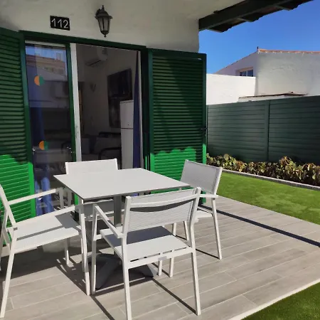 Private A 200 Meters To Yumbo Center Appartement