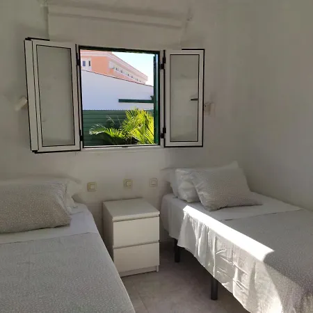 Appartement Private A 200 Meters To Yumbo Center *