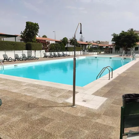 Private A 200 Meters To Yumbo Center Apartment *